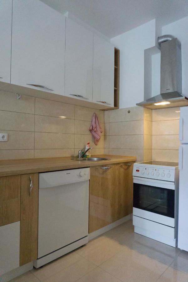 Harmonija 1 Daire Trebin Dış mekan fotoğraf